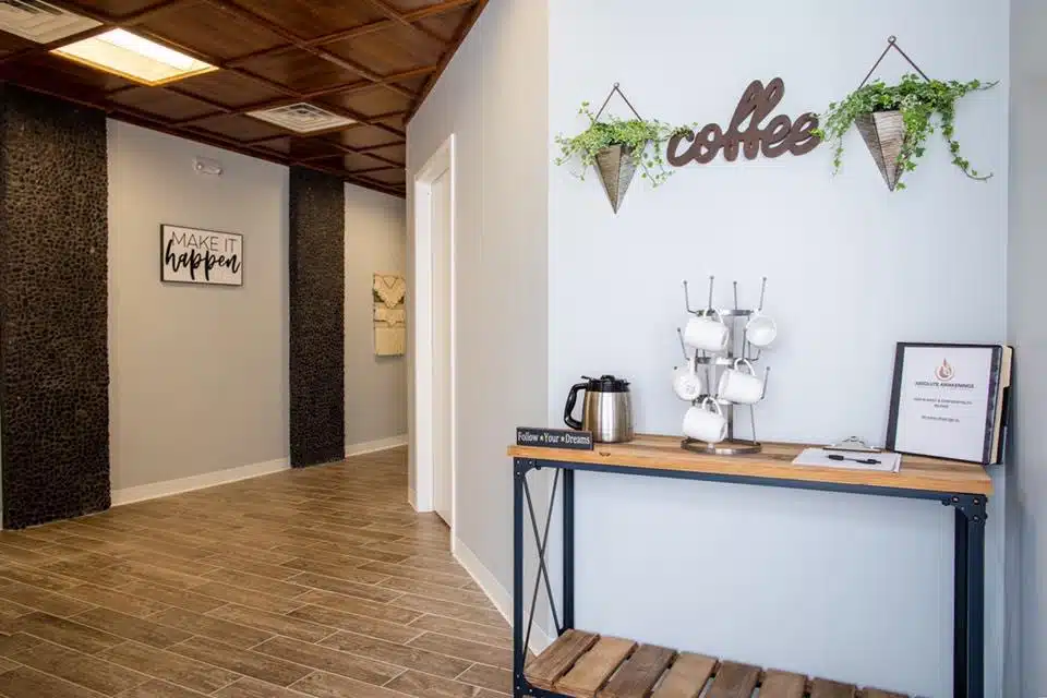 Absolute Awakenings Treatment Center - Thumbnail 10