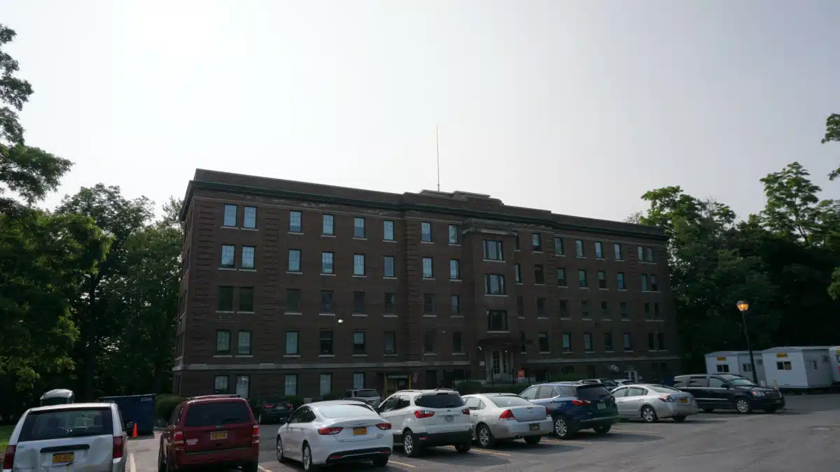 Addictions Crisis Center - Thumbnail 2