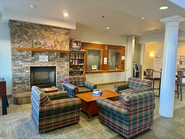 Anchorage - Thumbnail 3