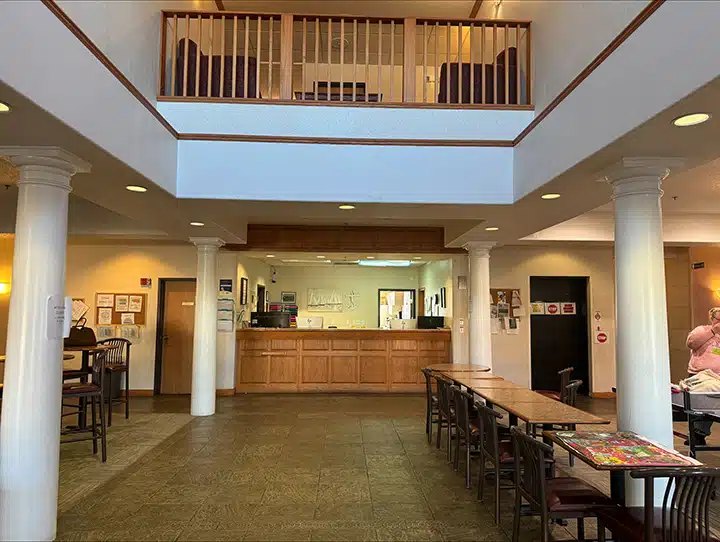 Anchorage - Thumbnail 4