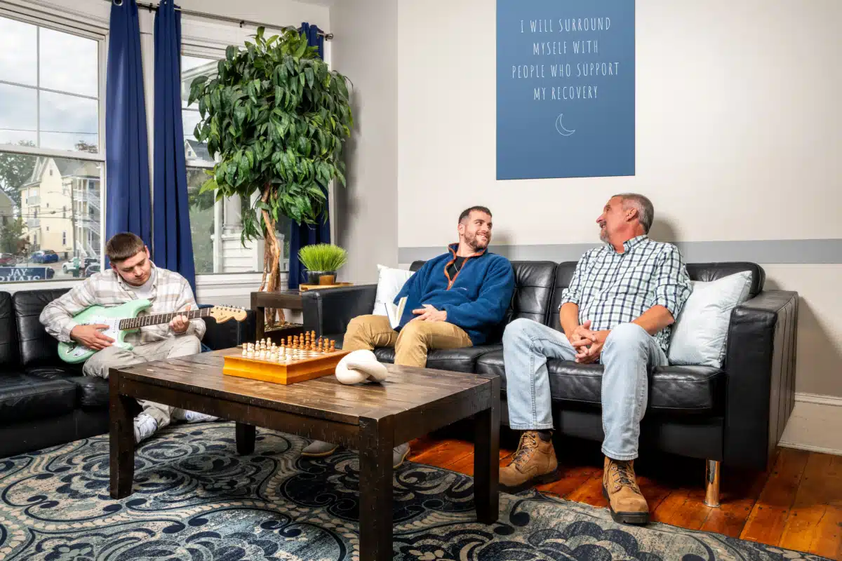 Avenues Recovery Center at New England - Thumbnail 3