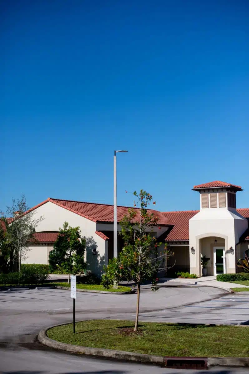 Beachside Detox - Thumbnail 2