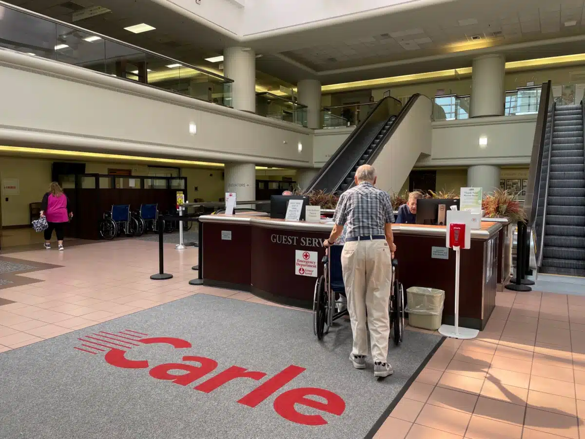 Carle BroMenn Medical Center - Thumbnail 9