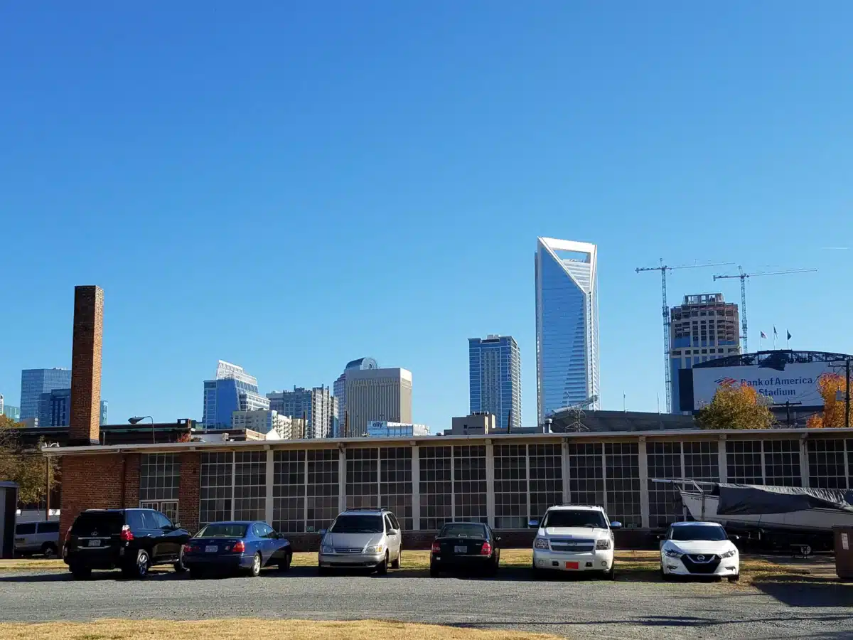 Charlotte Rescue Mission - Thumbnail 2