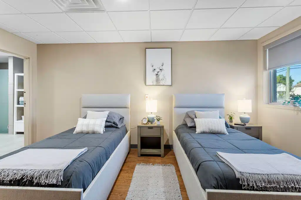 College Recovery LLC