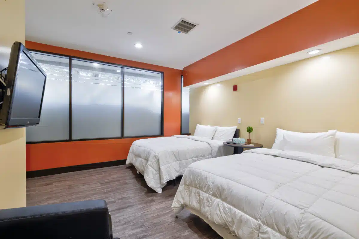 Destination Hope - Thumbnail 3