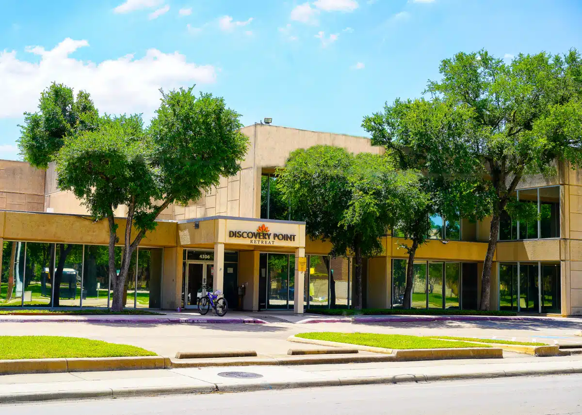 Discovery Point Retreat - Thumbnail 5