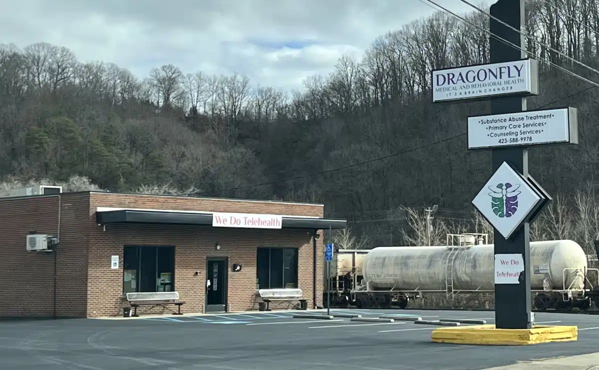 Dragonfly Medical and - Thumbnail 4