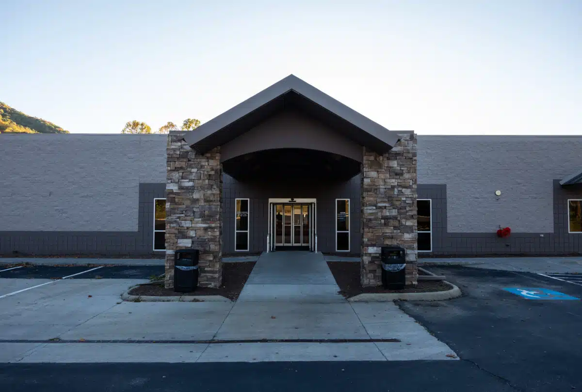 Frontier Health Inc - Thumbnail 3