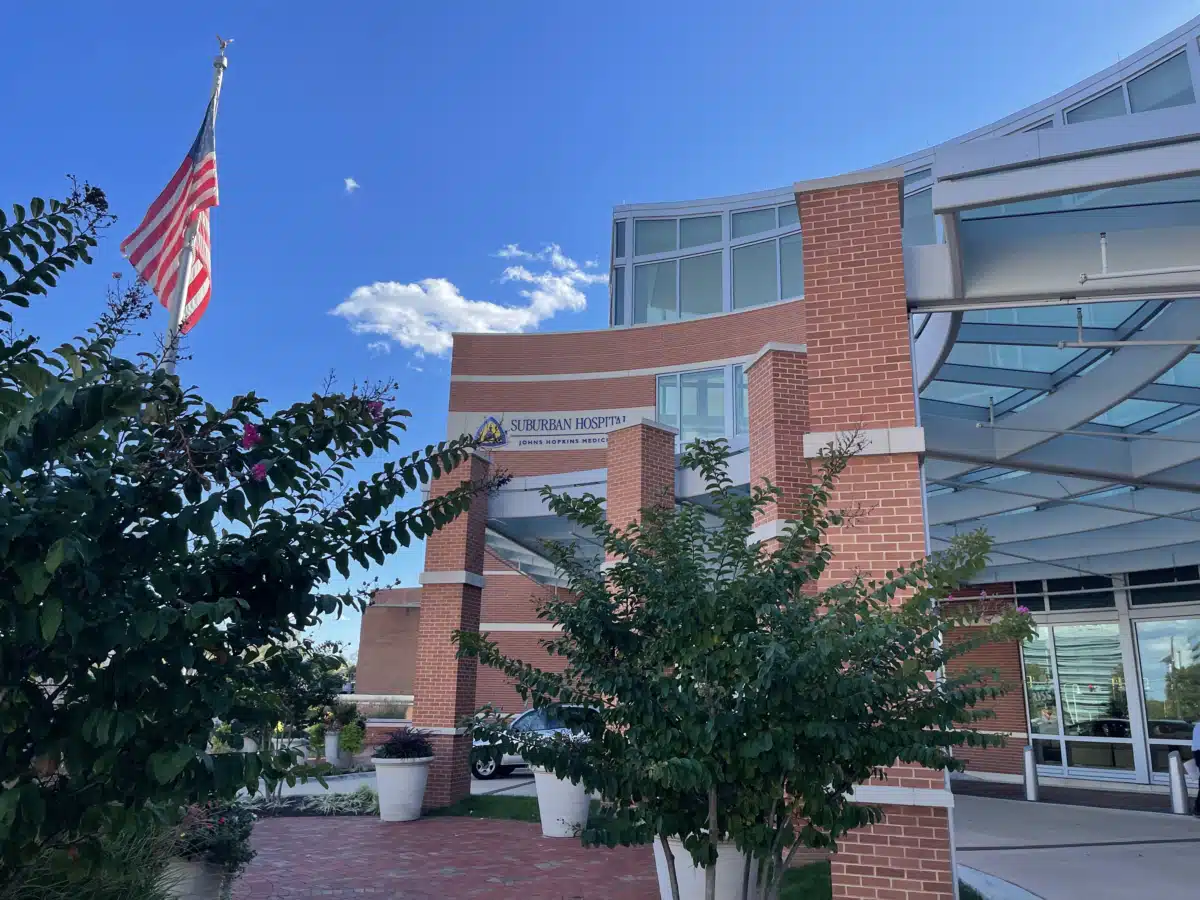 JHH Suburban Hospital - Hero Image