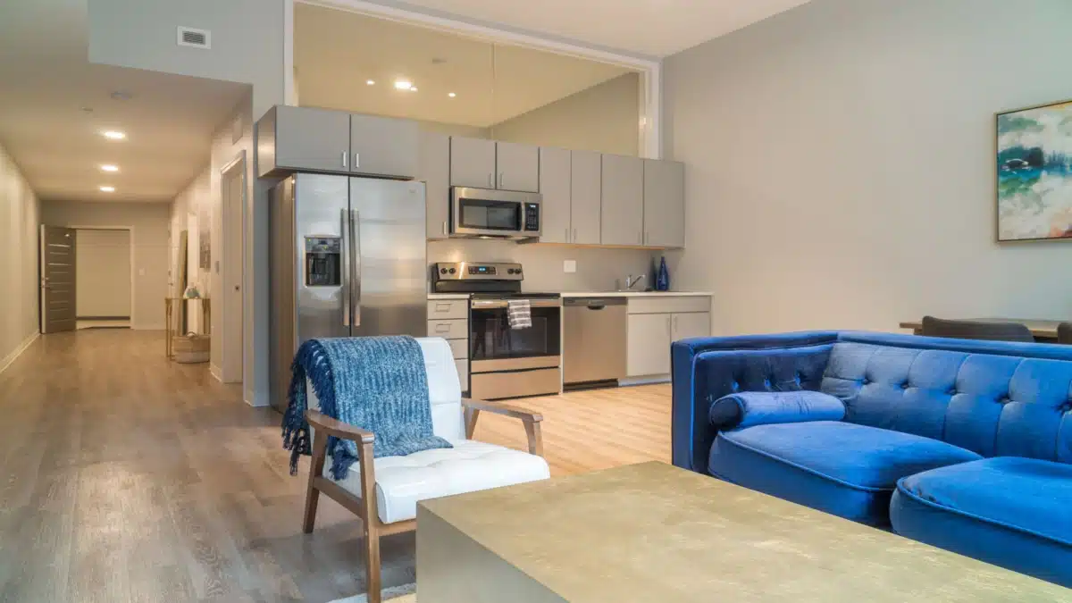 Liberty Manor - Thumbnail 6