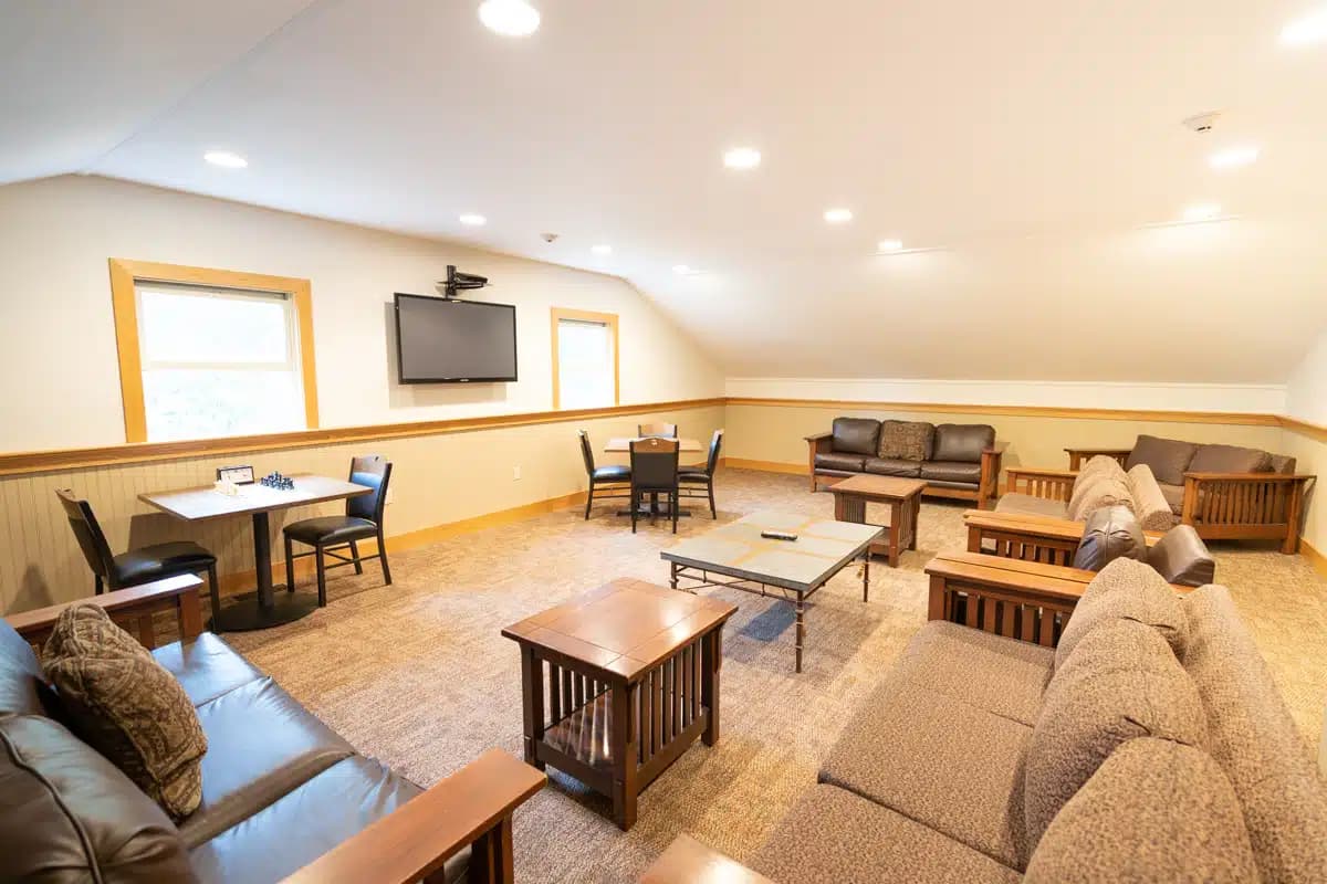 Plymouth House - Thumbnail 7