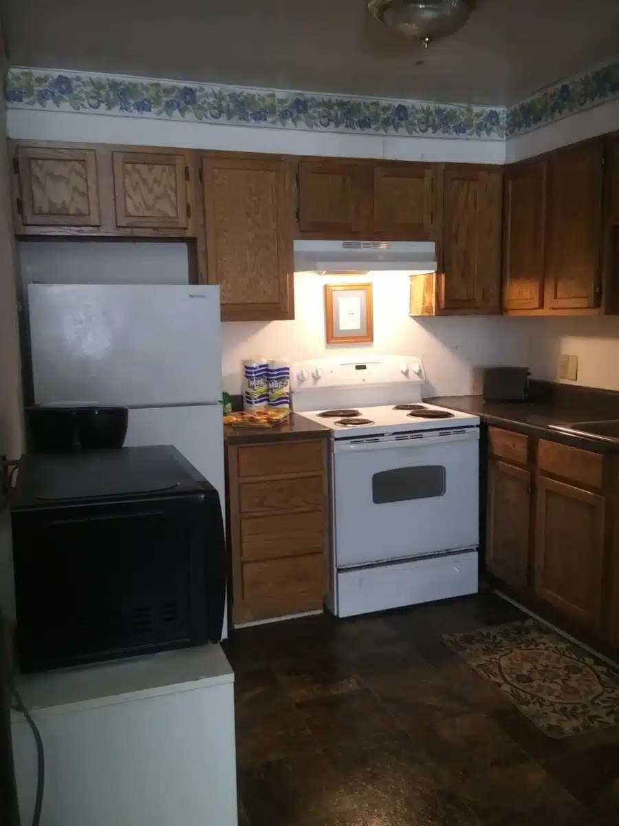 Renewal House Inc - Thumbnail 5