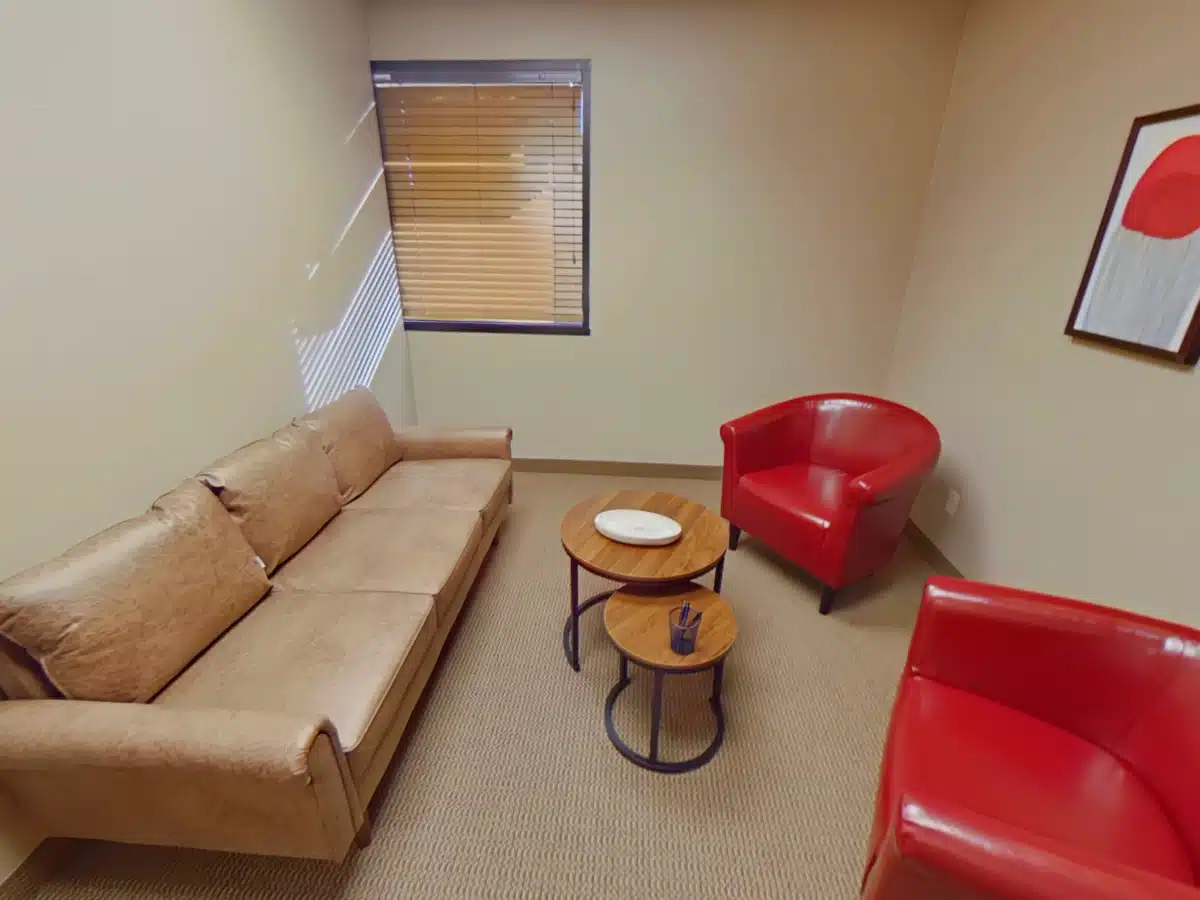 Sierra at Scottsdale - Thumbnail 2