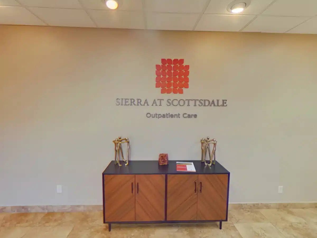 Sierra at Scottsdale - Thumbnail 7