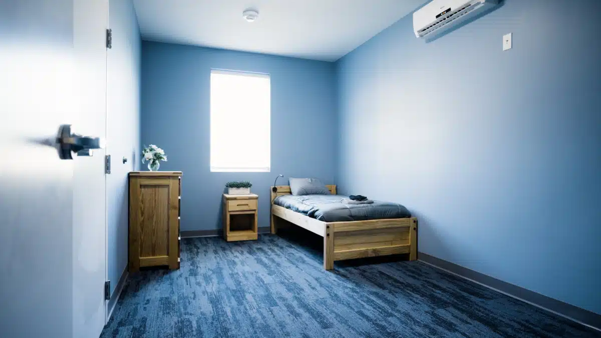 Silver Pines Treatment Center - Thumbnail 2