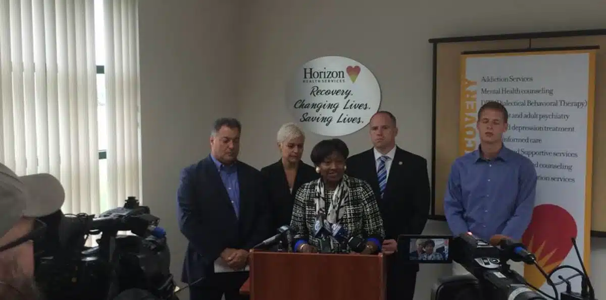 Terrace House - Thumbnail 4