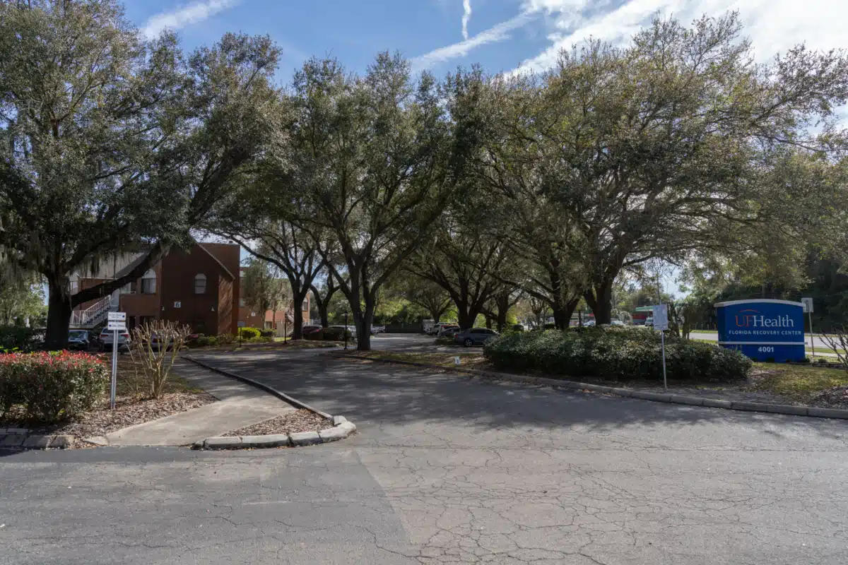 UF Health Shands - Thumbnail 8