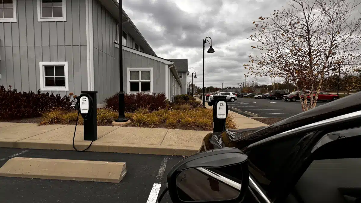 United Services Inc - Thumbnail 2