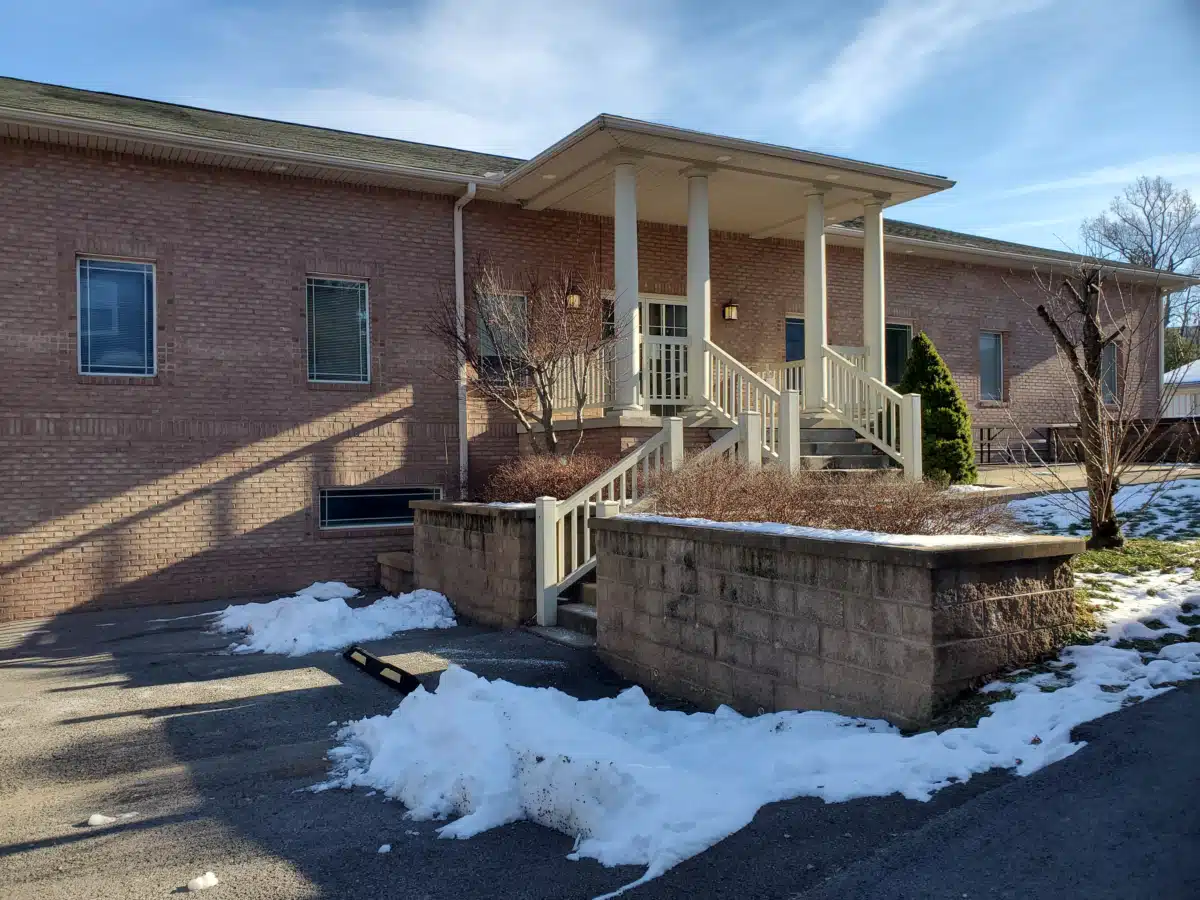 Valley Healthcare System - Thumbnail 7