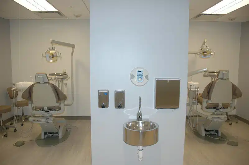 Whitman Walker Clinic/Mental Hlth and - Thumbnail 3