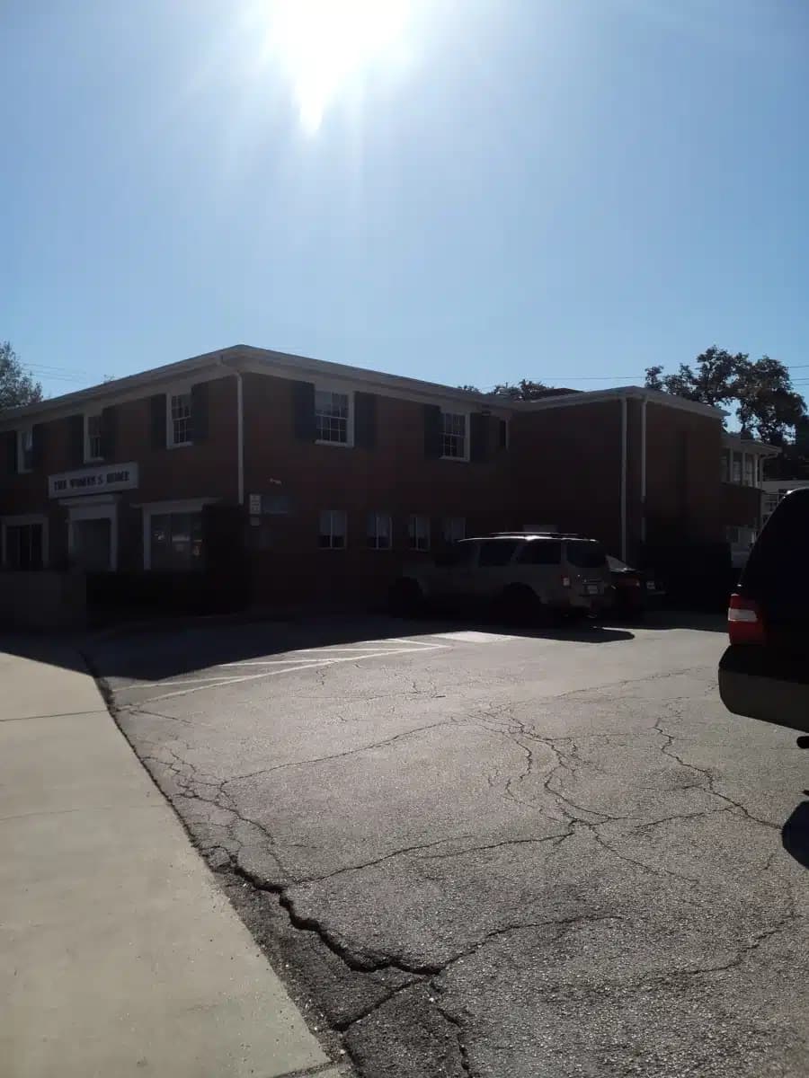 Womens Home - Thumbnail 3