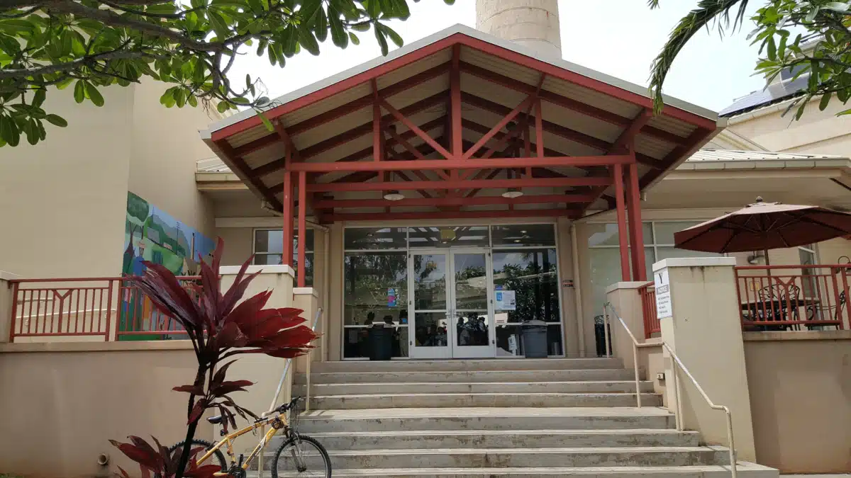 YMCA of Honolulu - Thumbnail 8