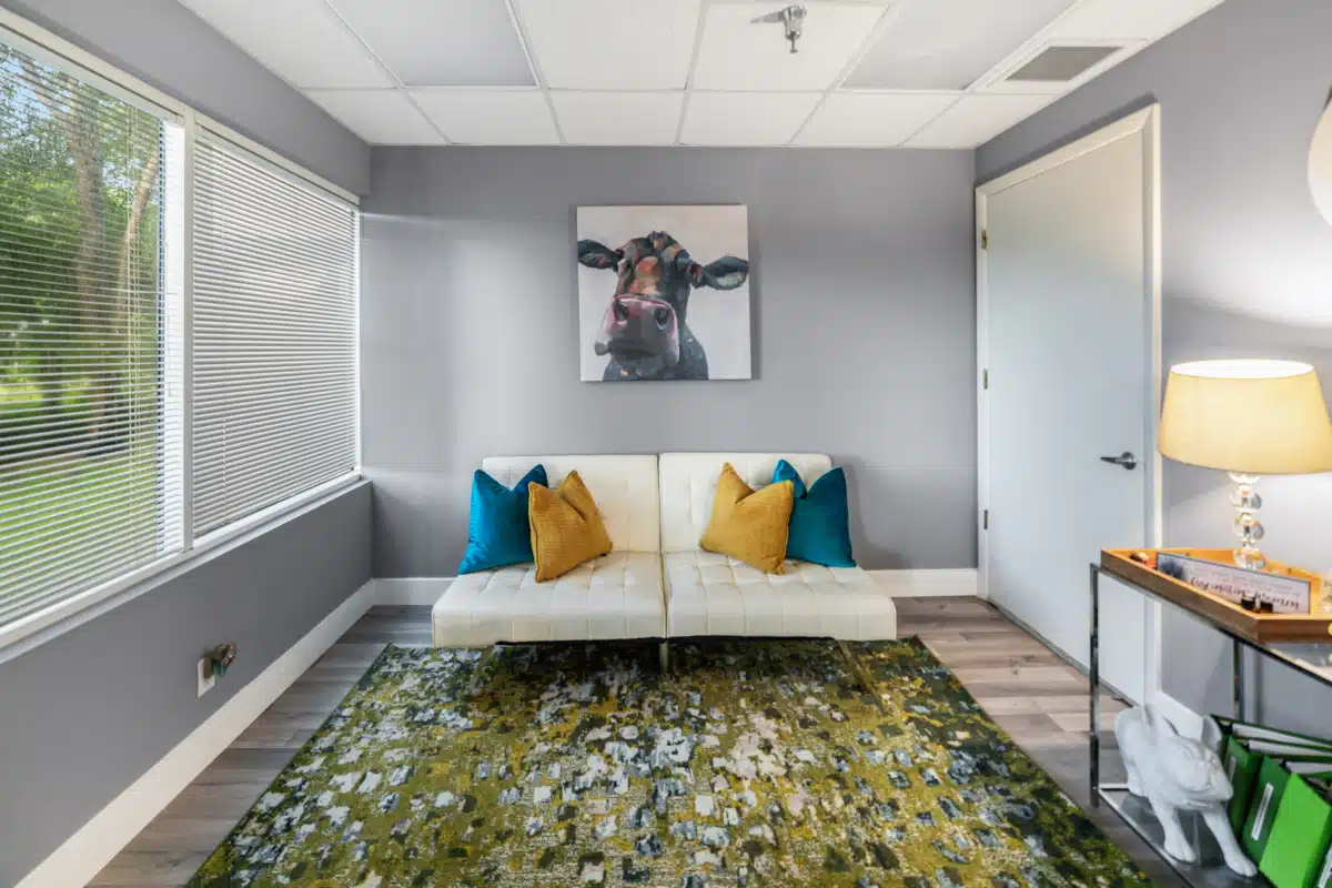 iKare Treatment Center LLC - Thumbnail 4